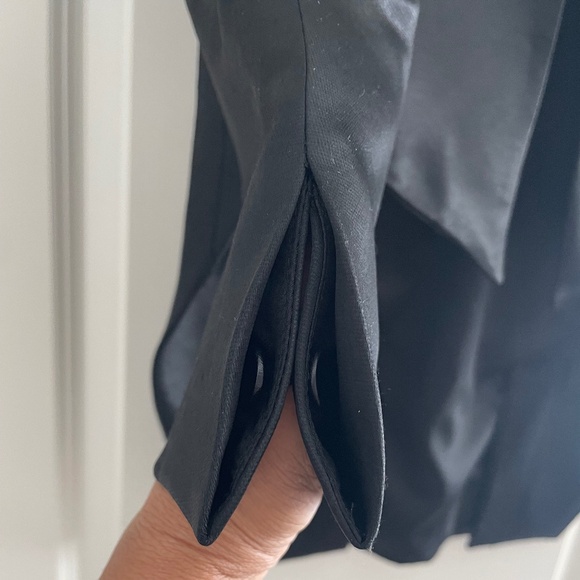 RARE! THEYSKENS’ THEORY Women Black Tailcoat Style Tuxedo Jacket Size 2/36 - Picture 3 of 16